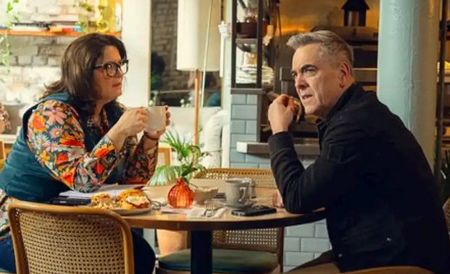 Run away the private investigator and the father